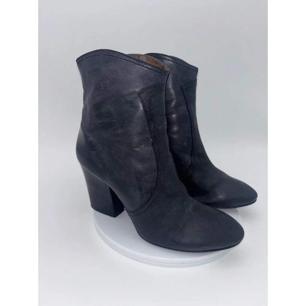 VINTAGE NINE WEST Black Leather Boot Heeled‎ Ankle Chunky Back Zip Dashiell 8.5